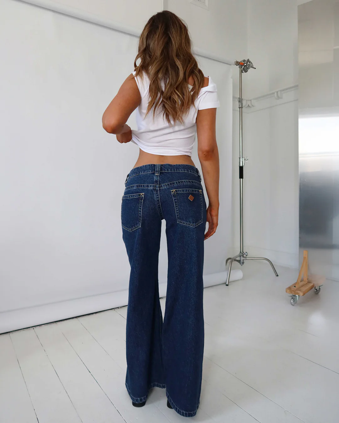 00 Wide Tara Denim Jeans - Tara - Image 8