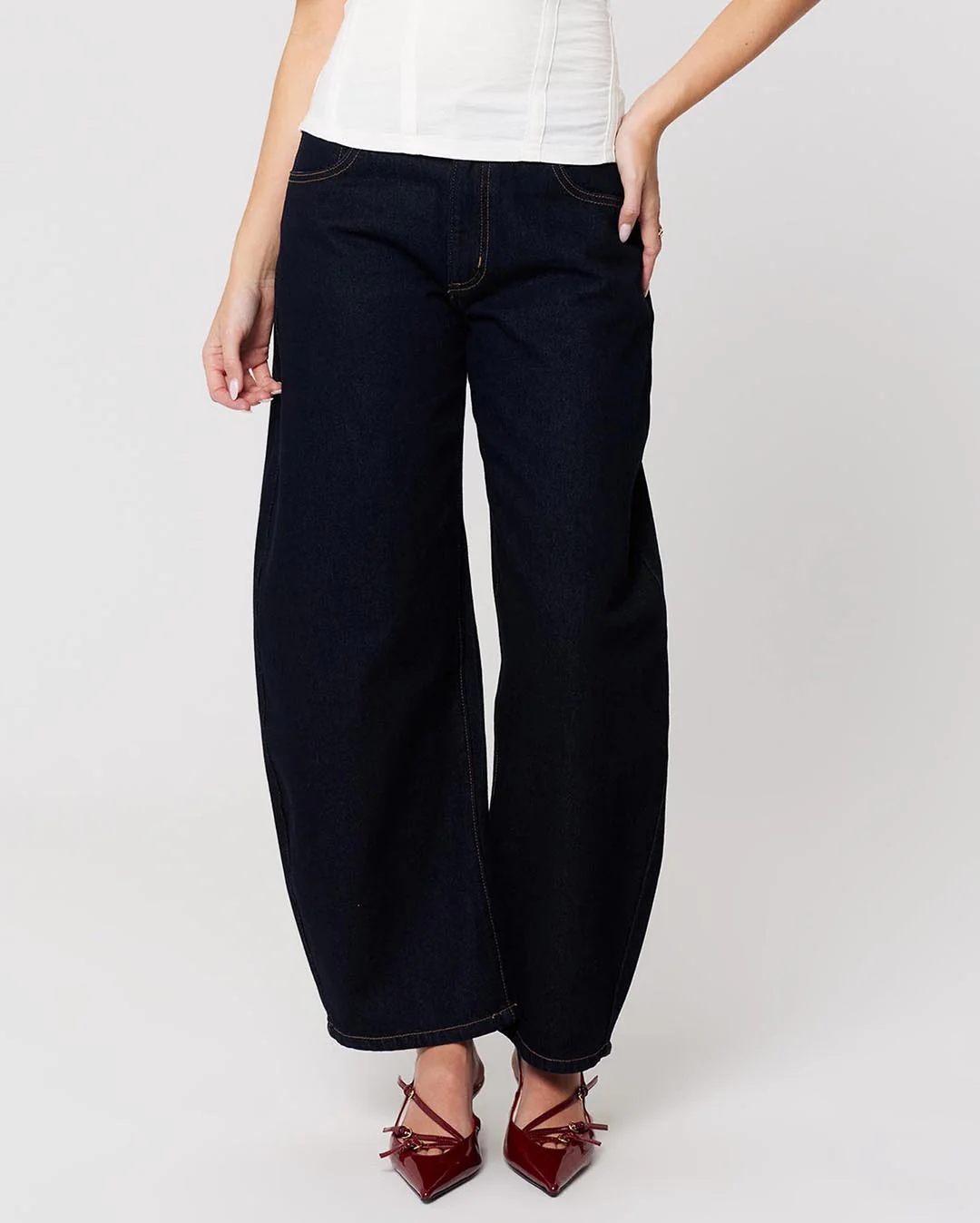 95 Mid Rise Macy Barrel Jeans - Macy