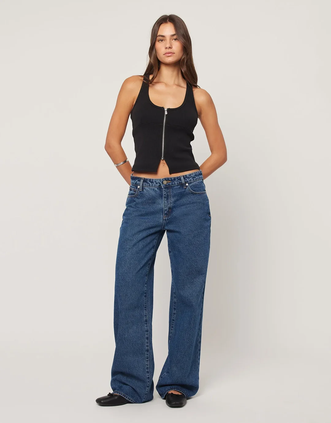 99 Bella Low Baggy Jeans - Mid Blue - Image 4