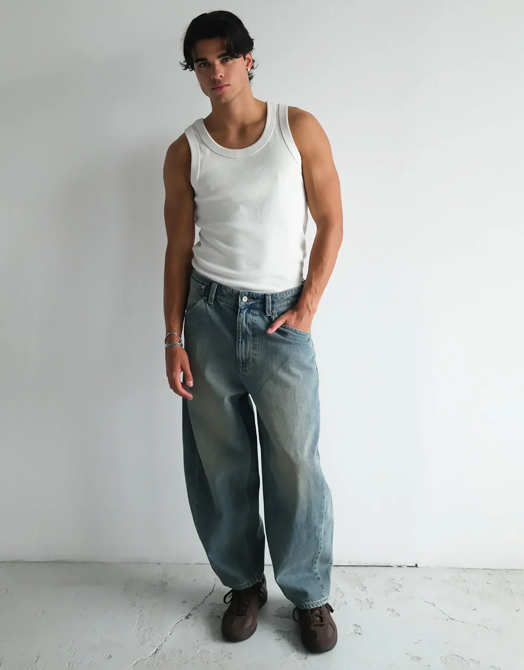 A6 Carson Big Cocoon Denim Jeans - Washed Blue - Image 2