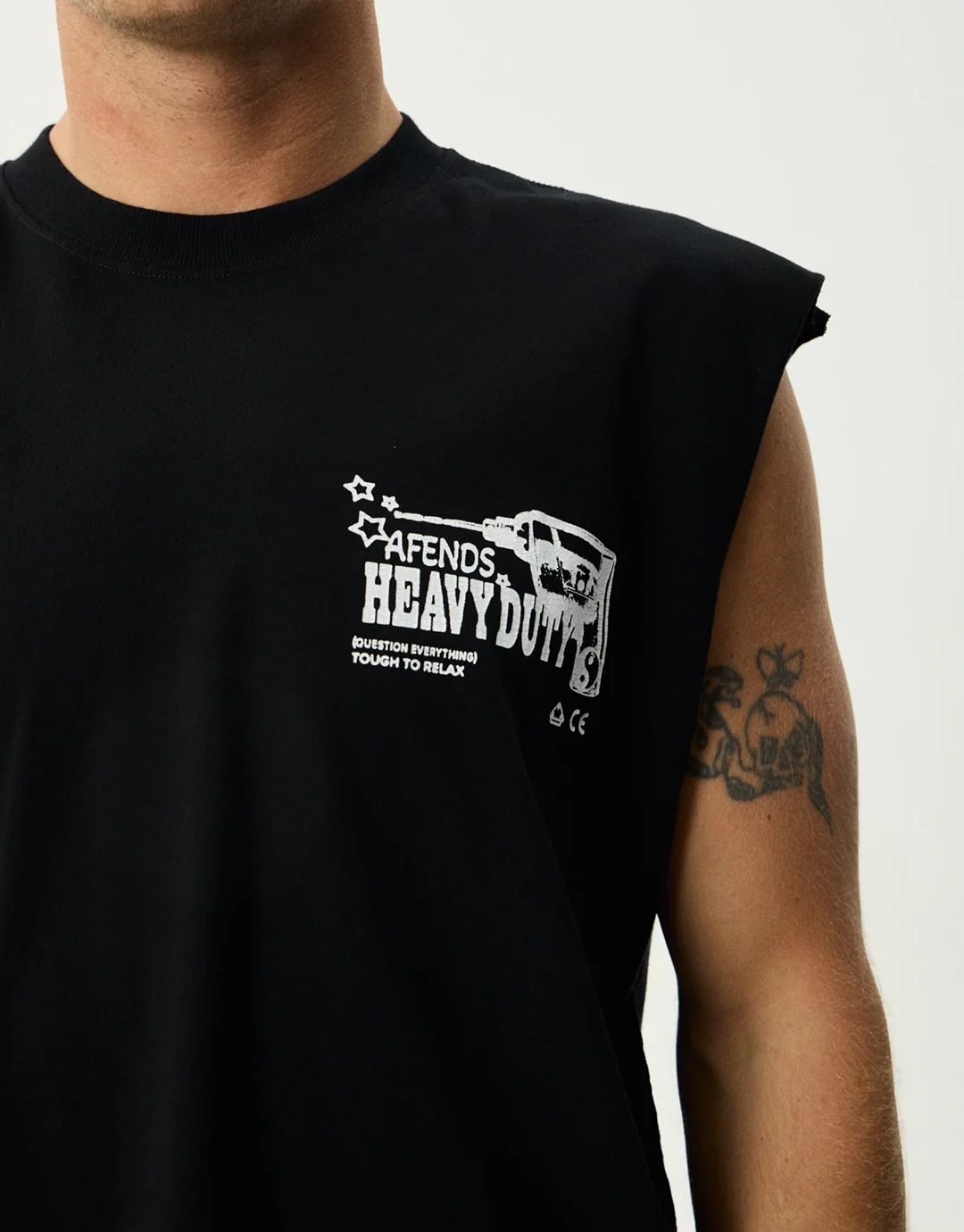 Heavy Duty Sleeveless T-Shirt - Black - Image 6