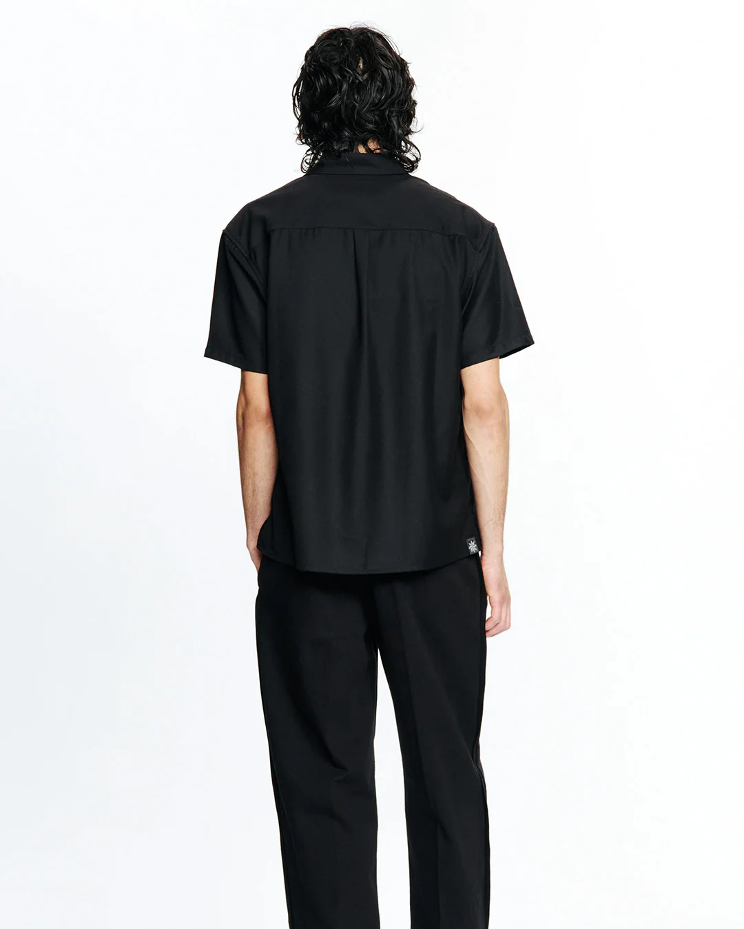Hold Short Sleeve Shirt - Black - Image 2