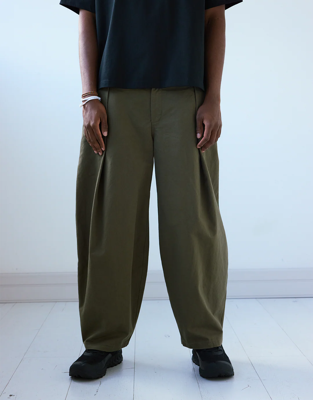 Hakama Pleated Pants - Olive - Image 4