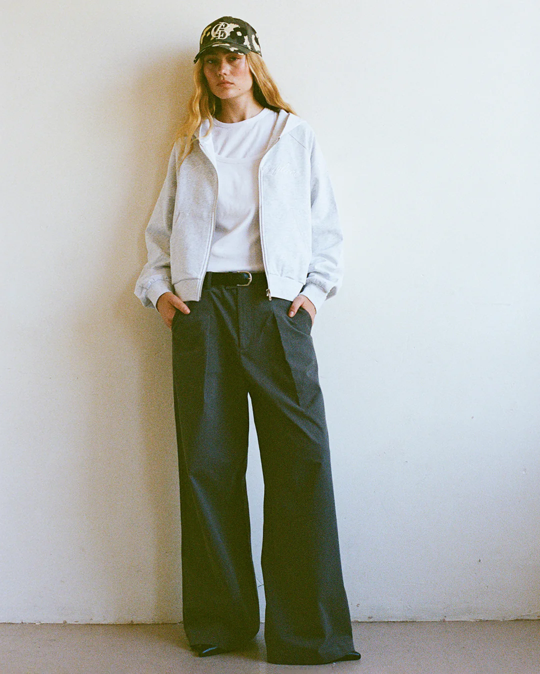 City Twill Trouser - Dark Grey - Image 8