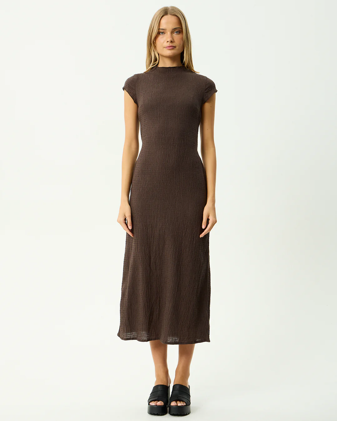 Elodie - Seersucker Midi Dress - Coffee - Image 8
