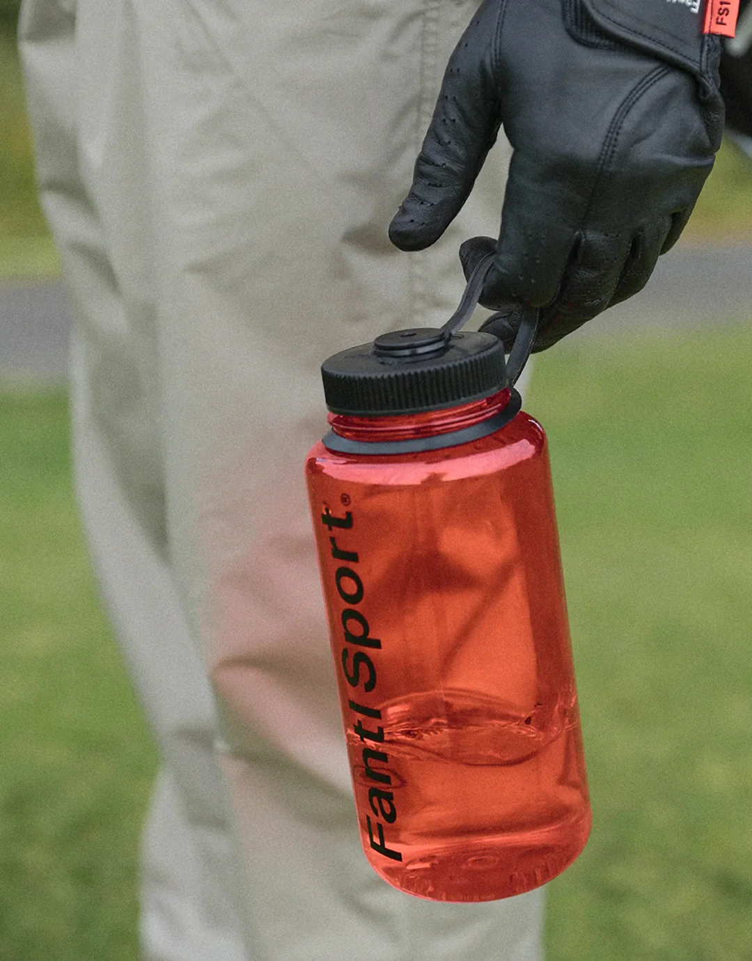 Birdie Bottle - Red - Image 5