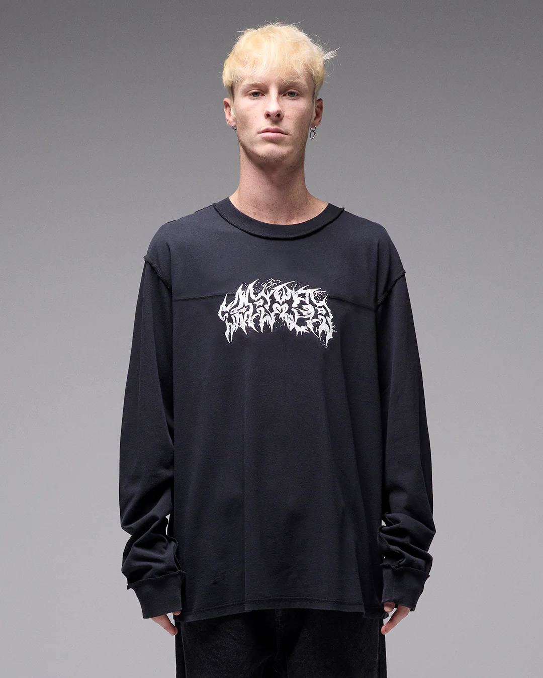 Praise Long Sleeve T-Shirt - Washed Black