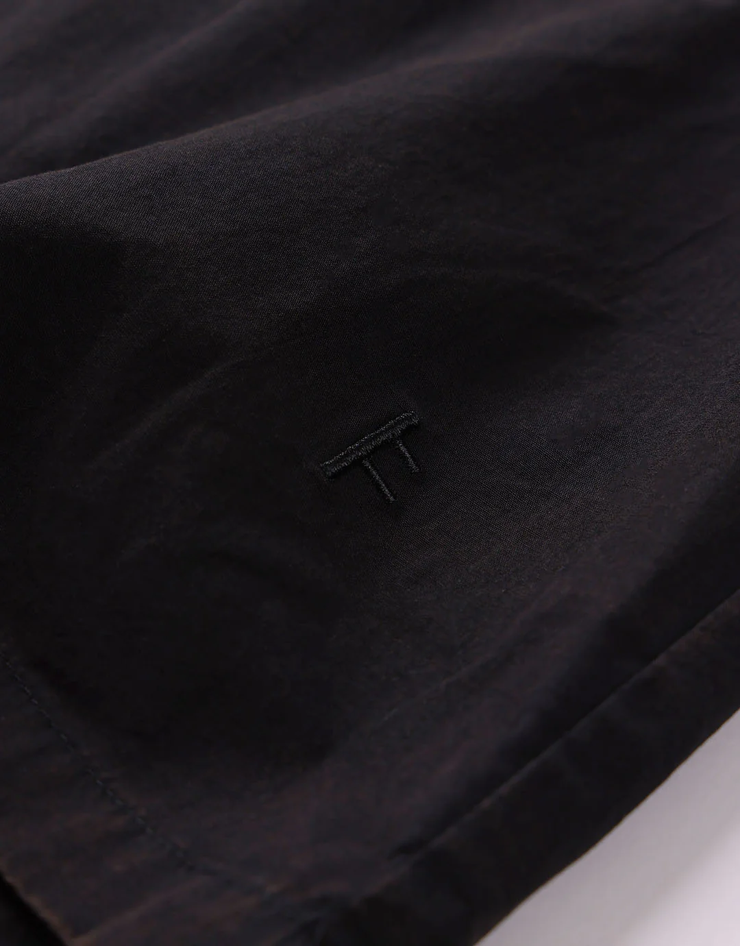 Vivian Shunning Short Sleeve Shirt - Washed Black - Image 6