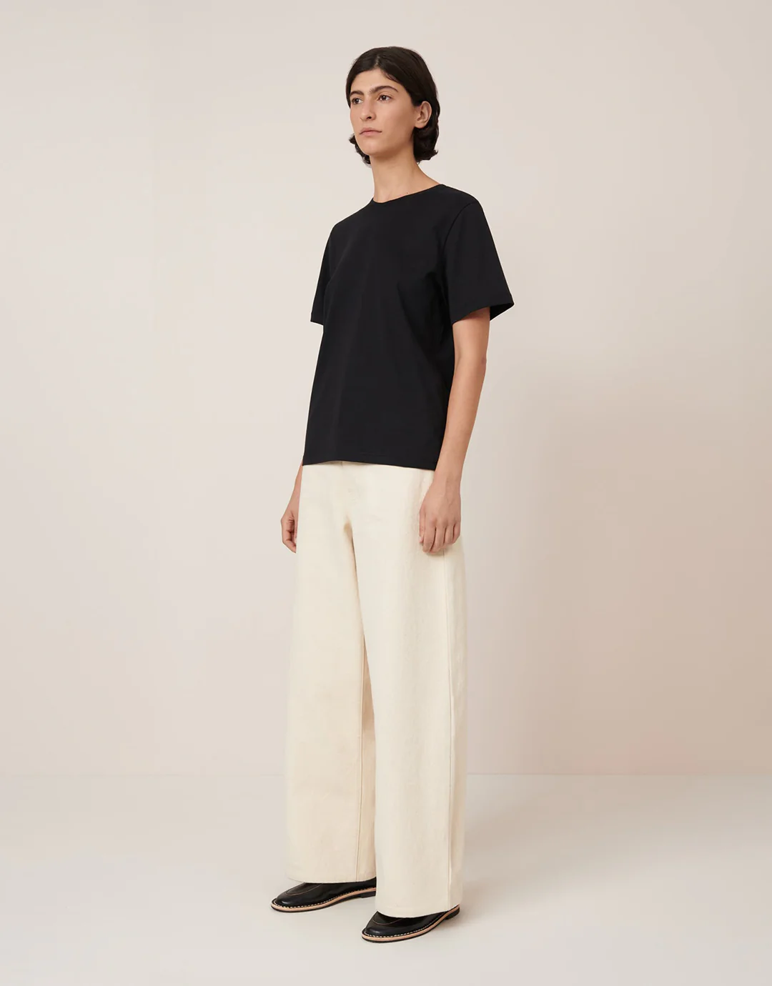 Classic T-Shirt - Black - Image 3