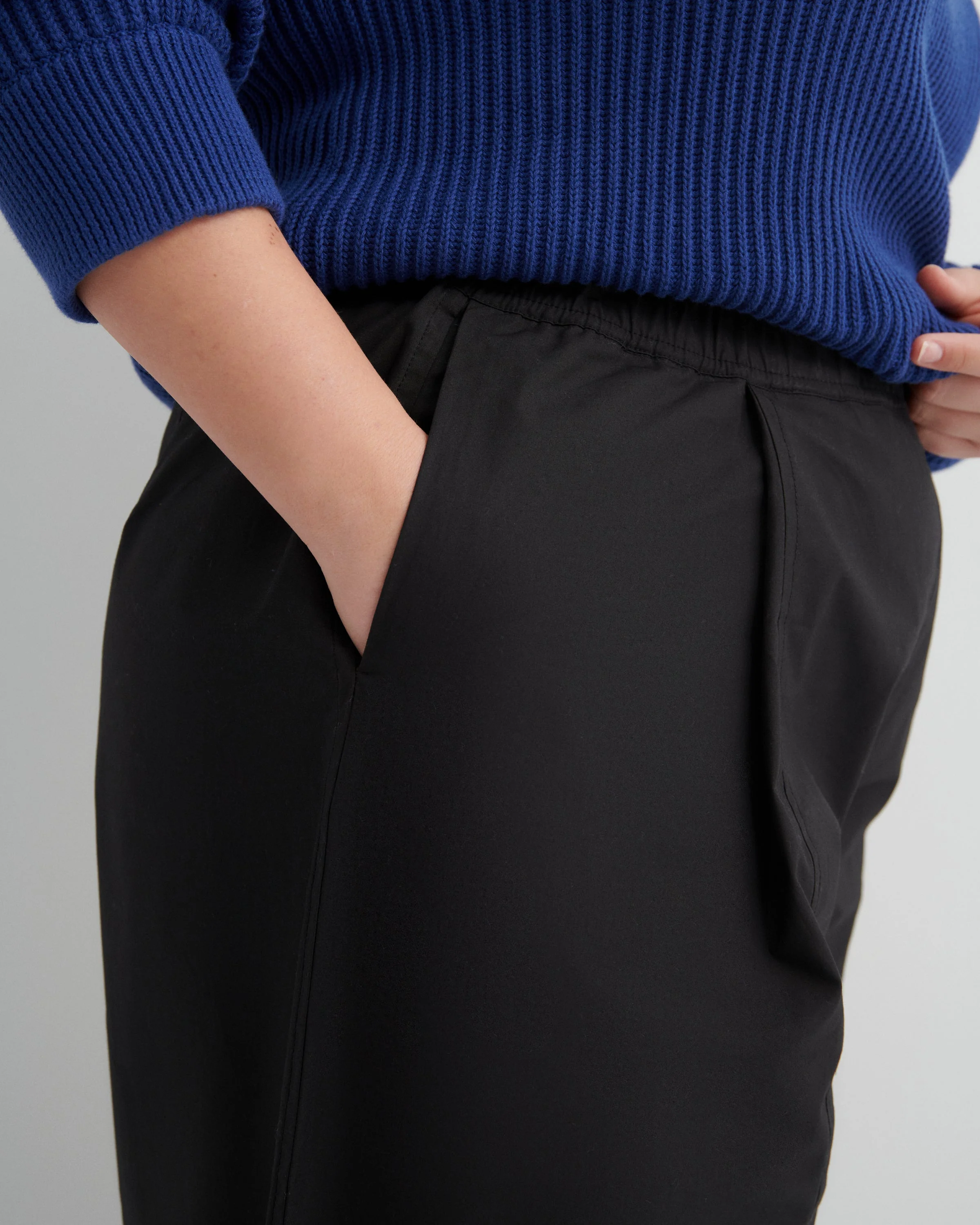 Surround Pant - Black - Image 7