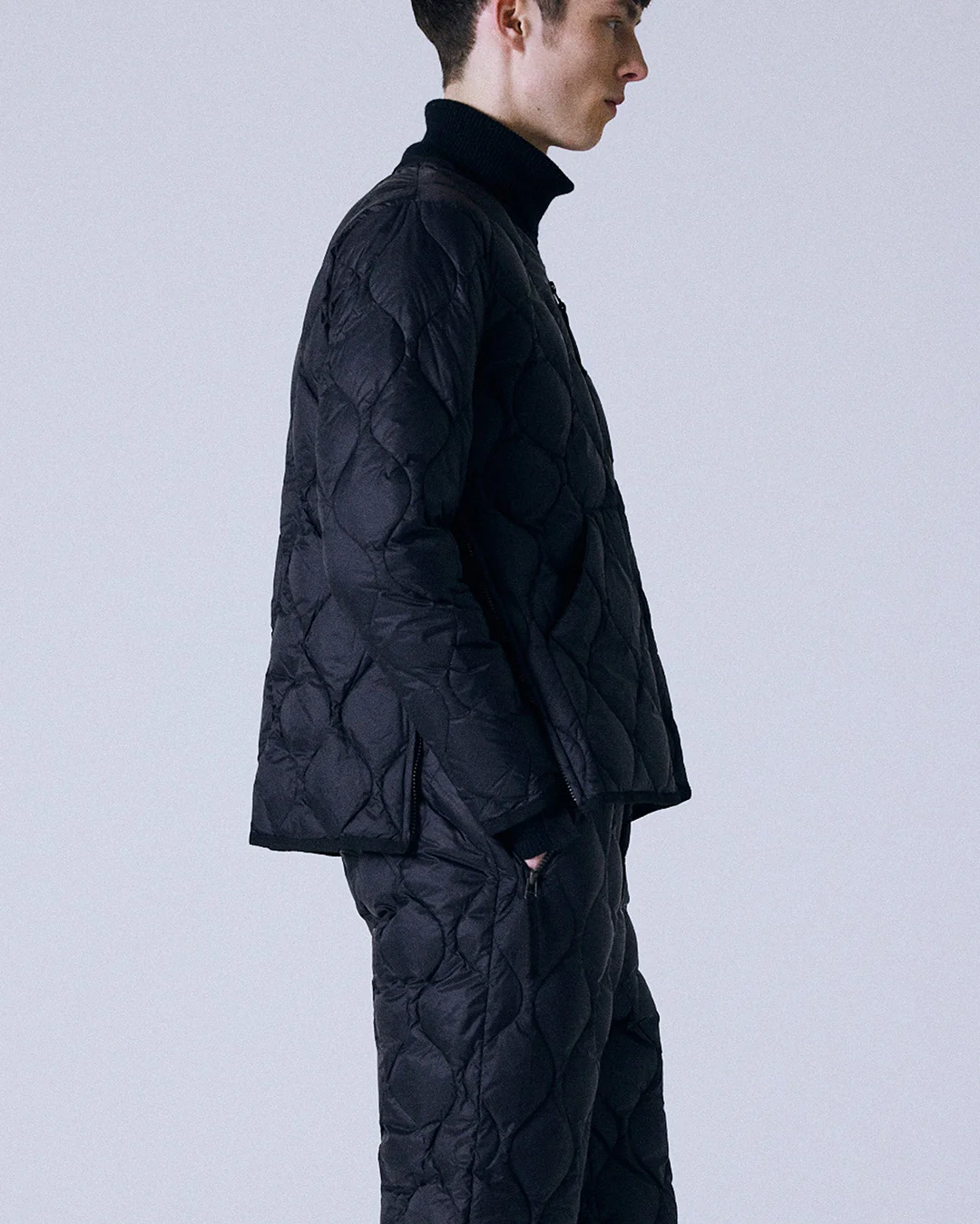 Military V-Neck W-Zip Down Jacket - Black - Image 4