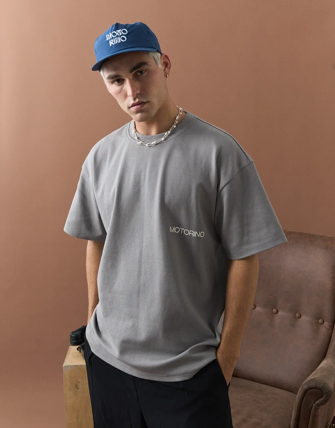 Club Heavy T-Shirt - Washed Grey - Image 2