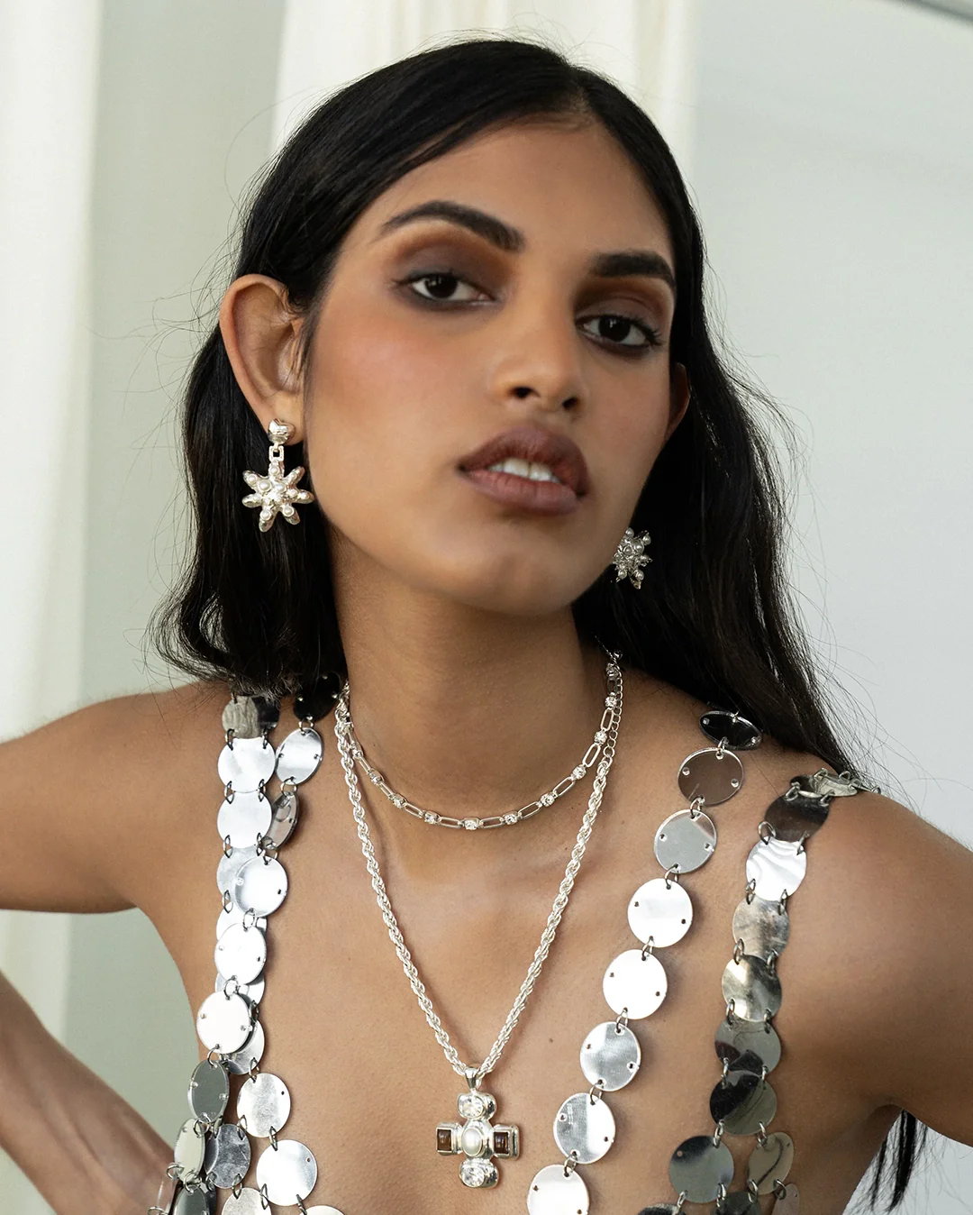 Pari Earrings - Silver - Image 2