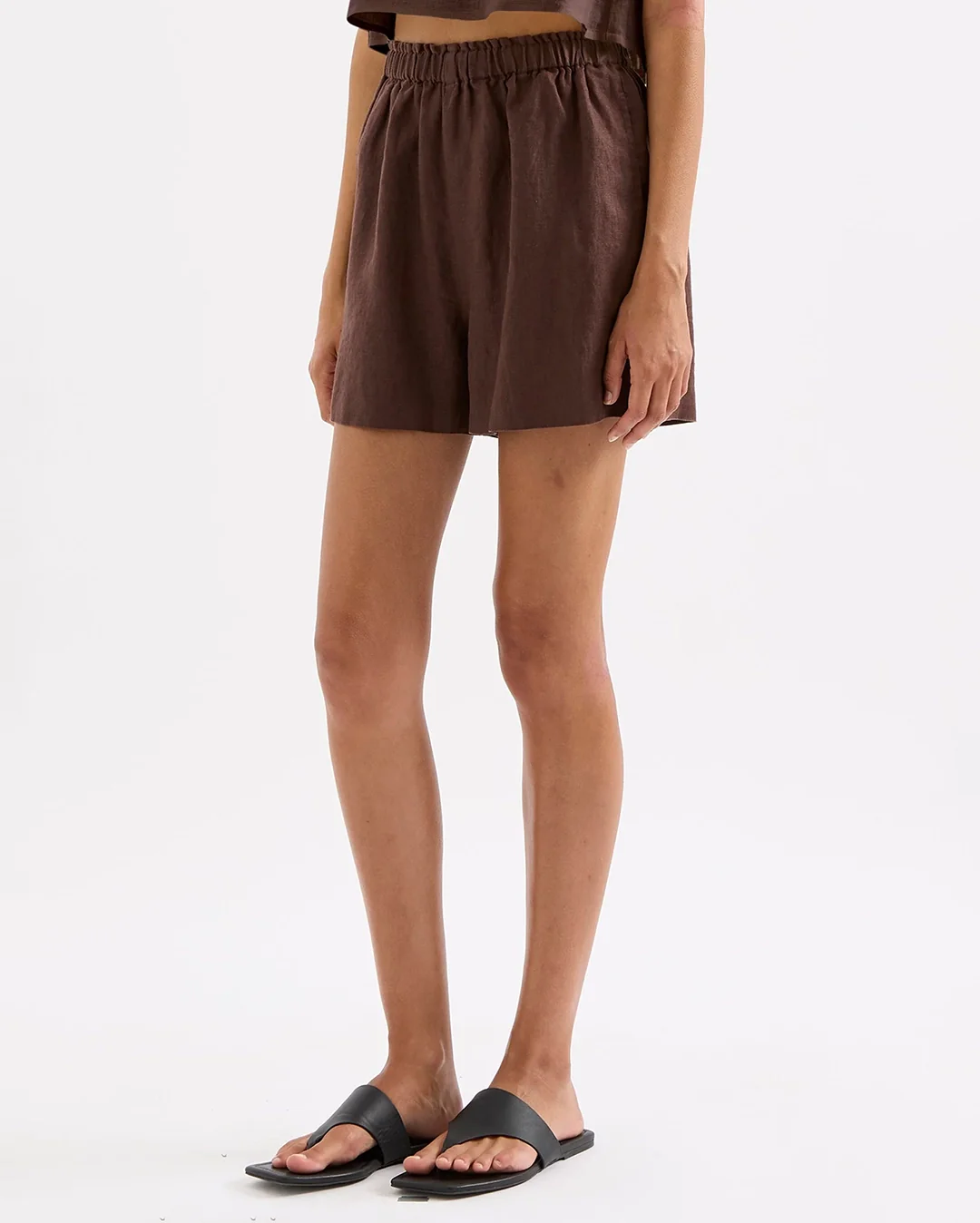 Theo Linen Short - Chocolate - Image 4
