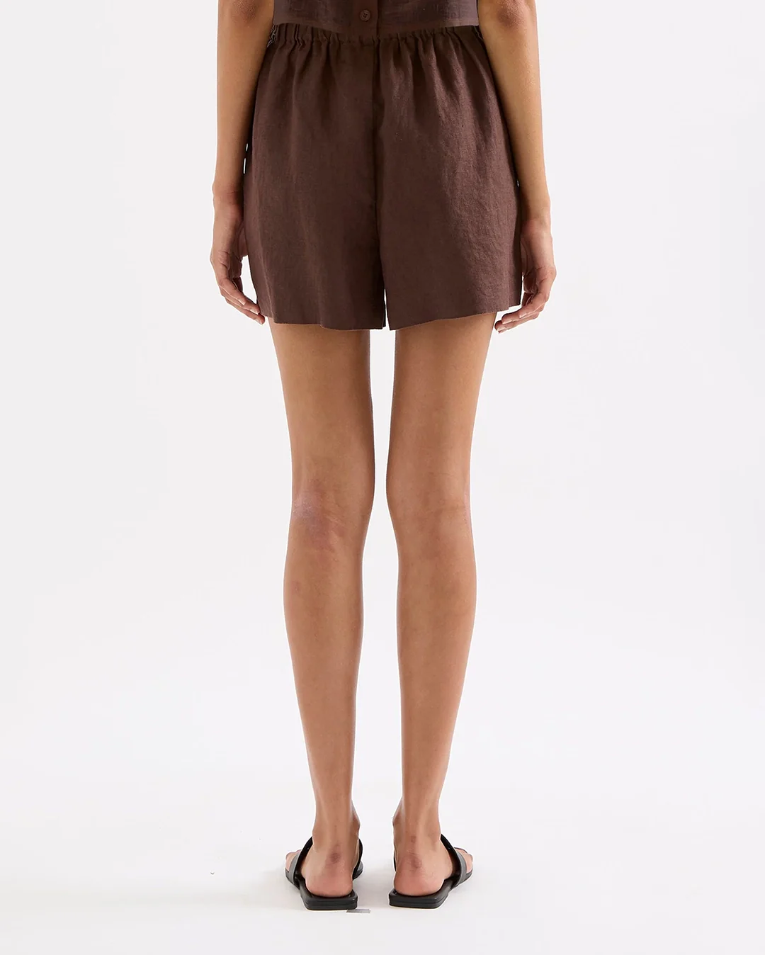 Theo Linen Short - Chocolate - Image 5