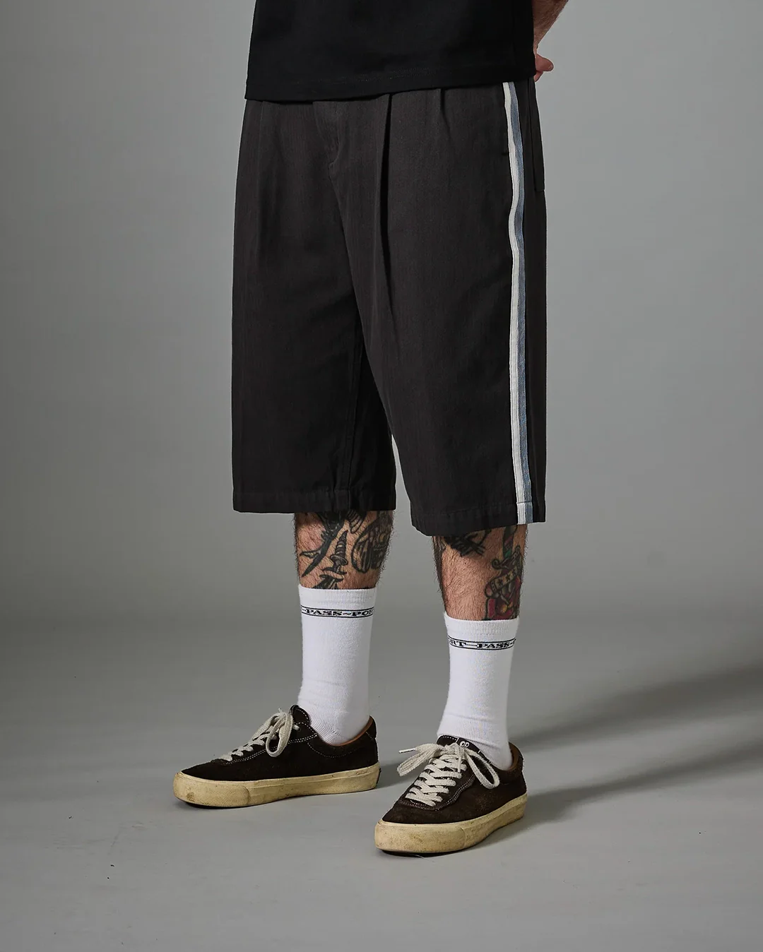 Herringbone Leagues Club Stripe Short - Vintage Black
