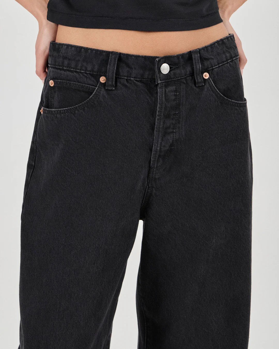 Arc Barrel Denim Jeans - Black Sand - Image 5