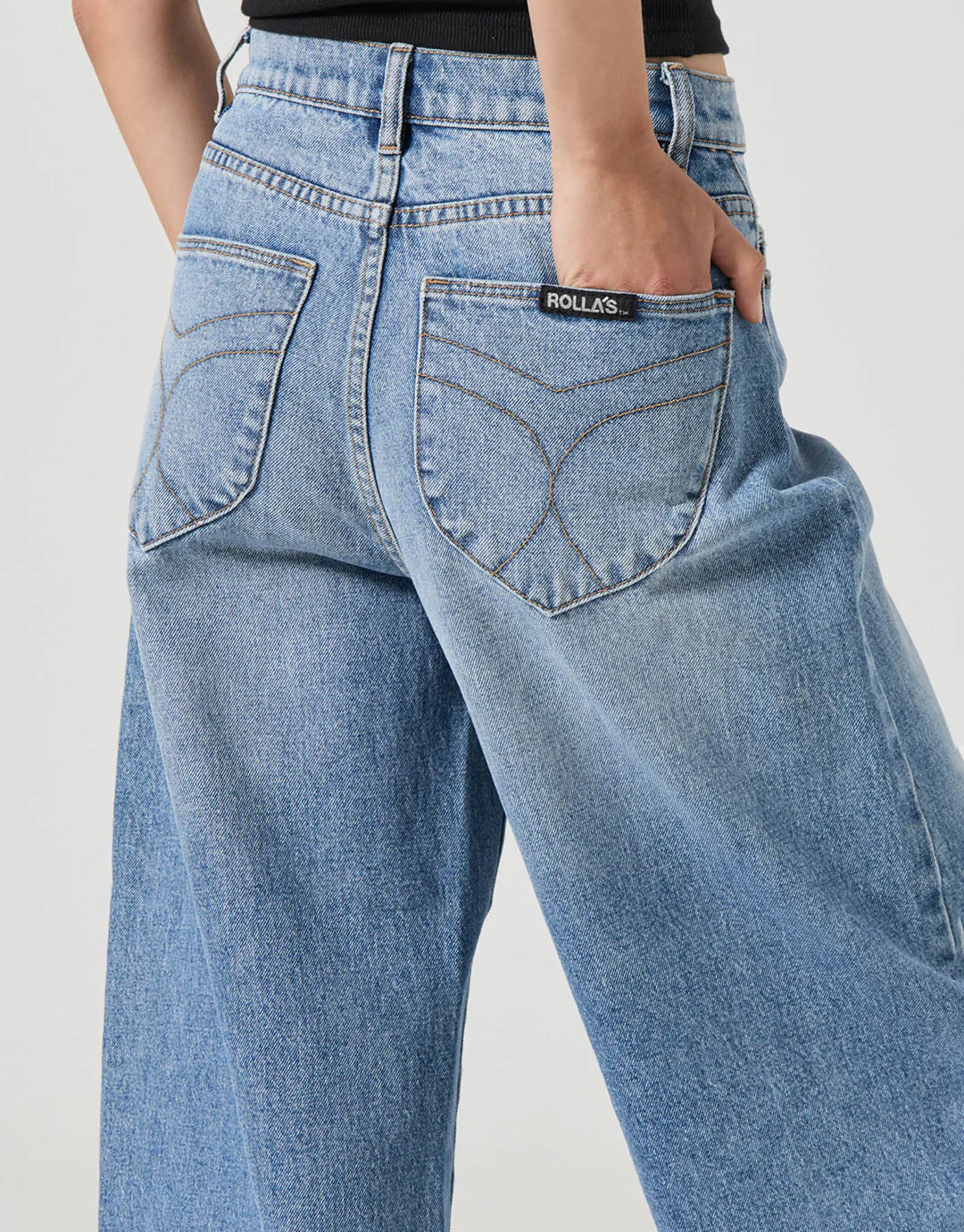 Gigi Barrel Denim Jeans - Brad Blue - Image 4