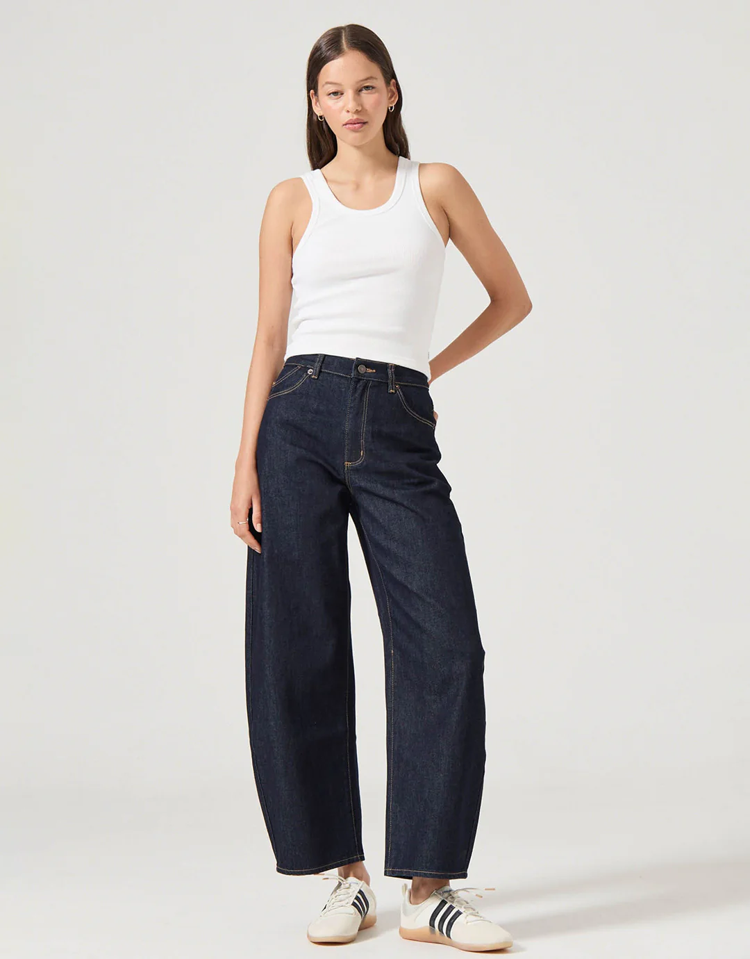 Gigi Barrel Denim Jeans - Rinse Denim - Image 3