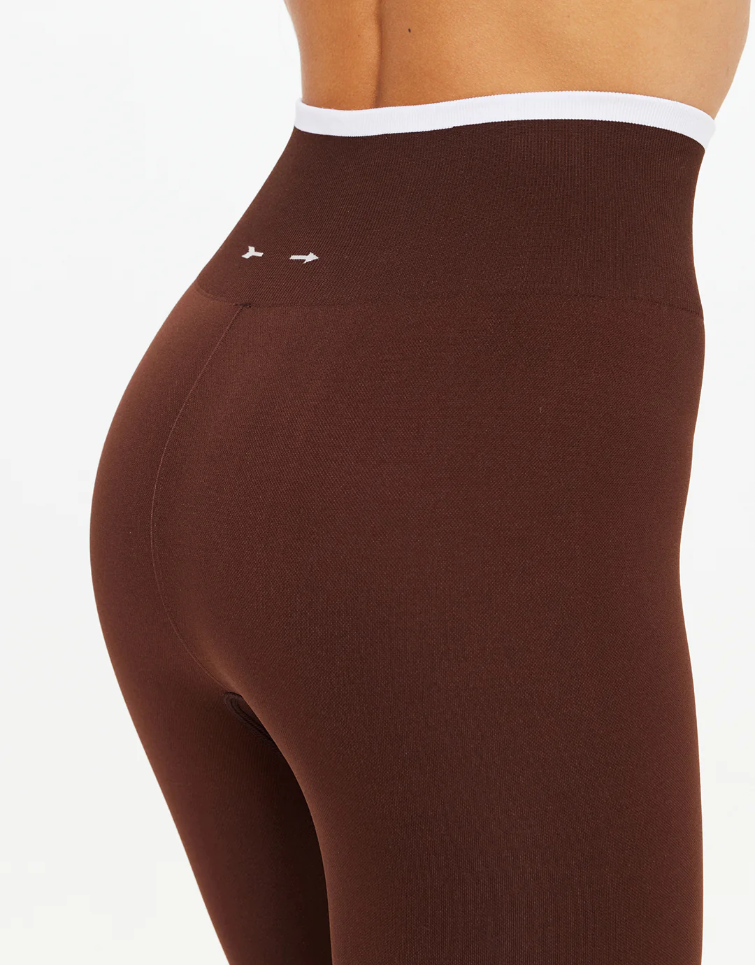 Form Seamless 25IN Midi Pant - Cocoa - Image 5