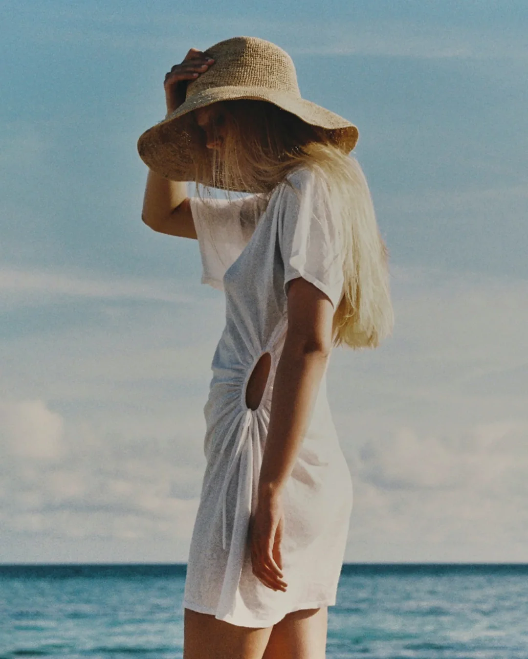 T-Shirt Knit Dress - White - Image 3